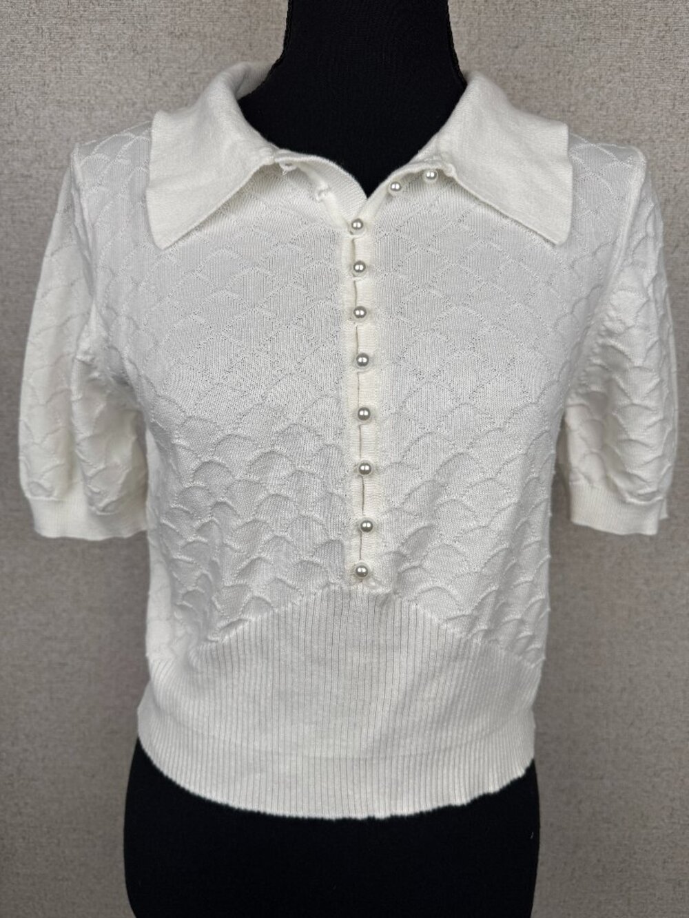 Rihoas Cream Knit Polo Top Pearl Button Cropped Sweater Short Sleeve M